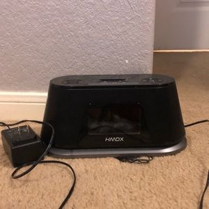 HMDX speaker/radio/alarm clock/charging station